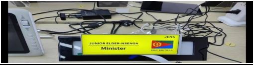 Invention JENS — version bois et version plastique lumineuse